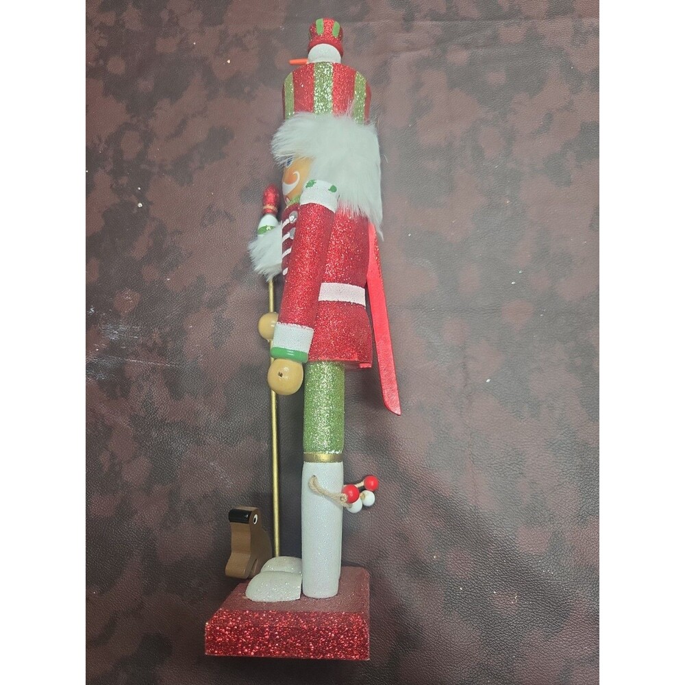 Holiday wooden Nutcracker figurine Broken Nose - Picture 3 of 5